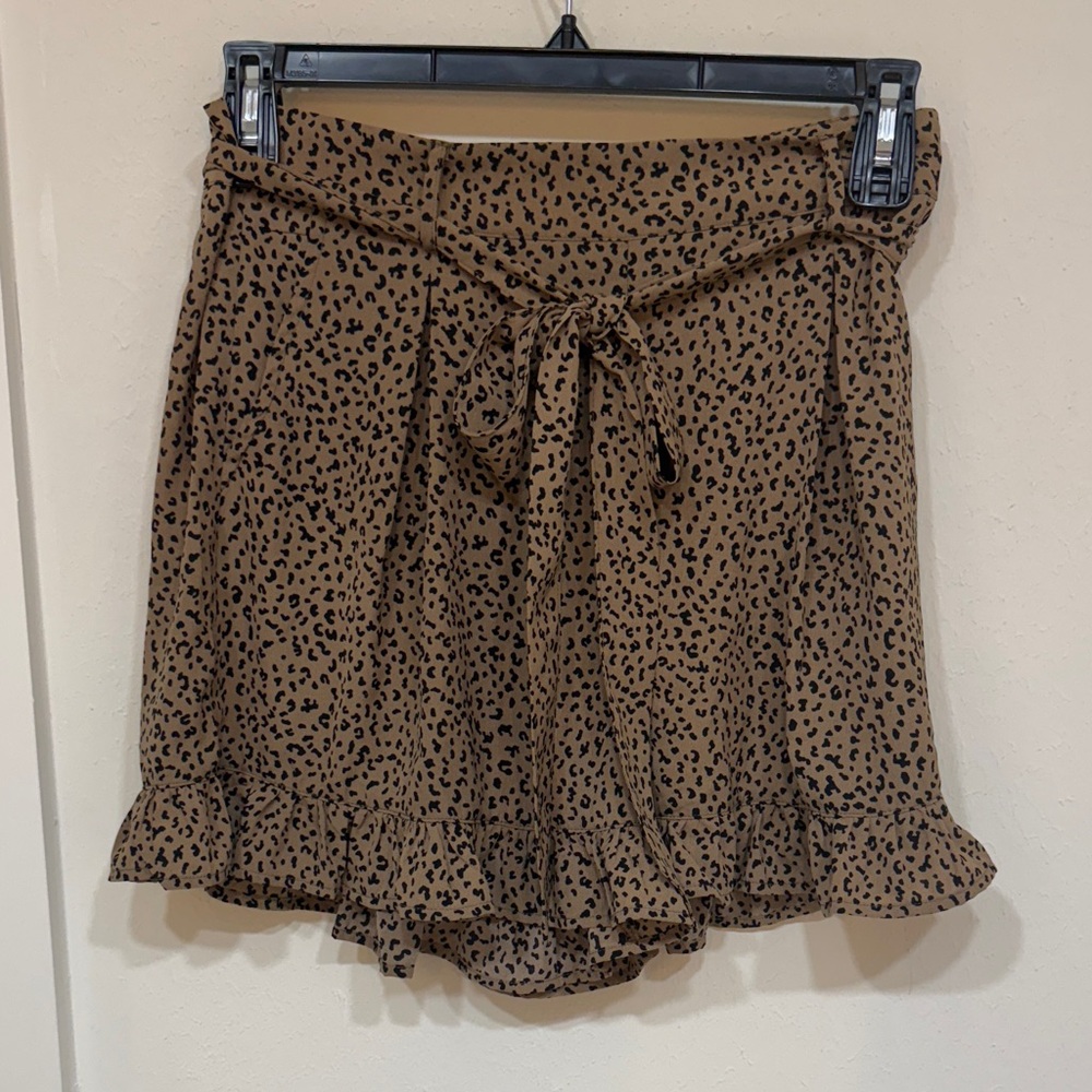 Mittoshop Tan and Black Animal Print Shorts